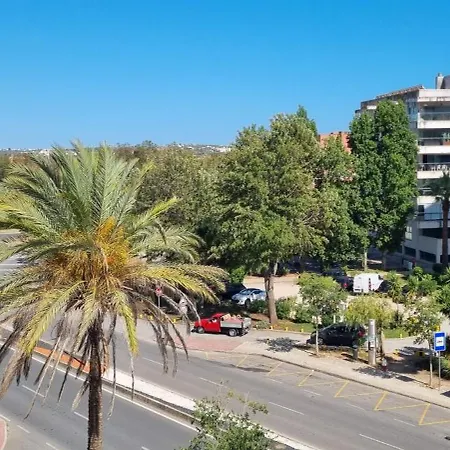 Clube Da Rocha Balcony J 138 Apartment *
